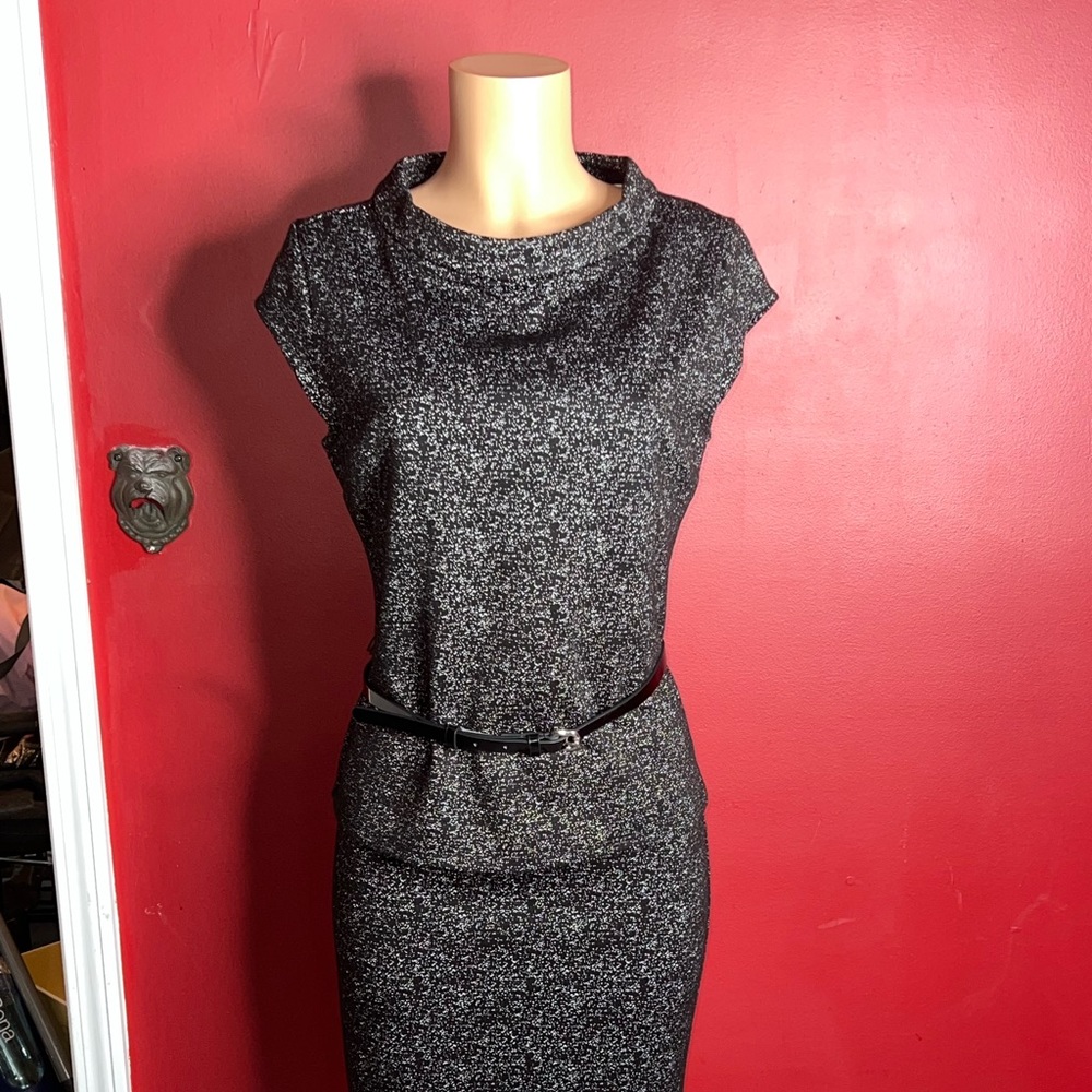 Two piece skirt set